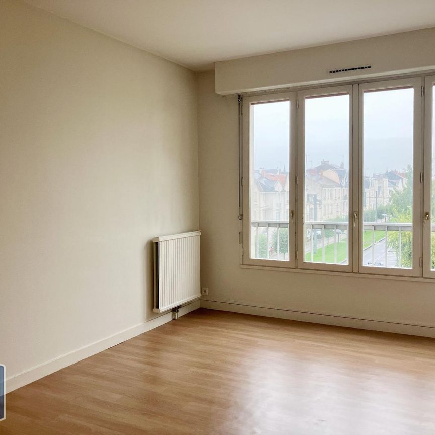 Location Appartement 5 pièces 97m² ANGERS 49000 - Photo 1