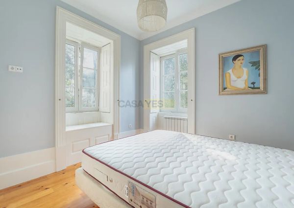 Apartment T4 in Cedofeita, Santo Ildefonso, Sé, Miragaia, São Nicolau e Vitória, Porto
