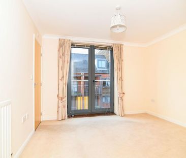 2 bedroom apartment to rent - Photo 2