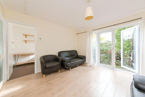 5 bedroom terraced house to rent - Photo 1