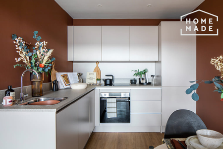 3 bedroom flat to rent - Photo 2