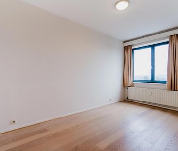 Appartement met drie slaapkamers in Woluwe-saint-lambert - Photo 4