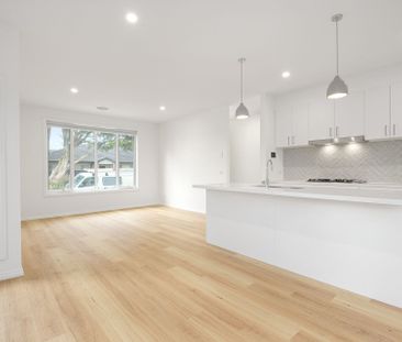 10 Logan Street Frankston VIC - Photo 1