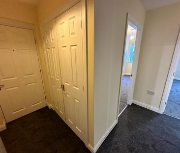 2 bedroom flat to rent - Photo 4