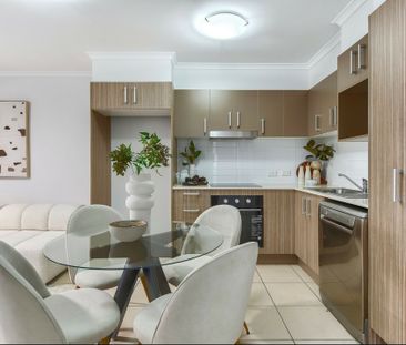 PEACEFUL LIVING IN PRIME LOCATION ! - Photo 6