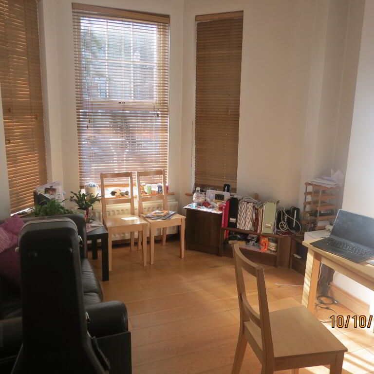 16 Stranmillis Park - Apt1, Belfast, BT9 5AU - Photo 1