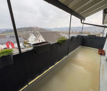 SCHADE HAUSVERWALTUNG - Barrierefreie 2-Zimmerwohnung mit Balkon zu... - Photo 1