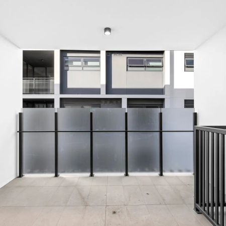 Luxury Living in State High School Catchment! - Photo 2