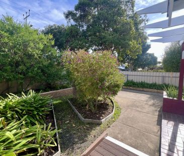 Contemporary Comfort and Convenience in One - Photo 1