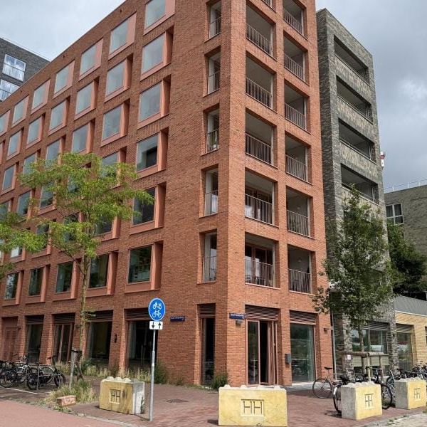 Appartement te huur: Haparandaweg 34 1013 BD Amsterdam - Photo 1