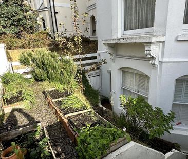 1 bedroom flat to rent - Photo 6