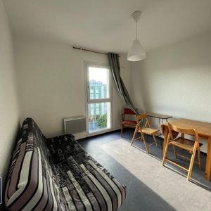 Location Appartement 1 pièce 15m² TOURS 37000 - Photo 2