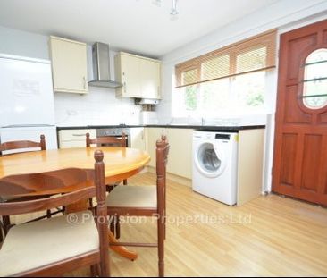 2 Bedroom House, City Centre, Leeds University - Photo 2