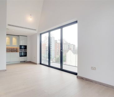 Drapers Yard London SW18 - Photo 2