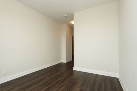 For Lease - 15 Lynch Street Unit# 1801, Brampton, Ontario - Photo 4