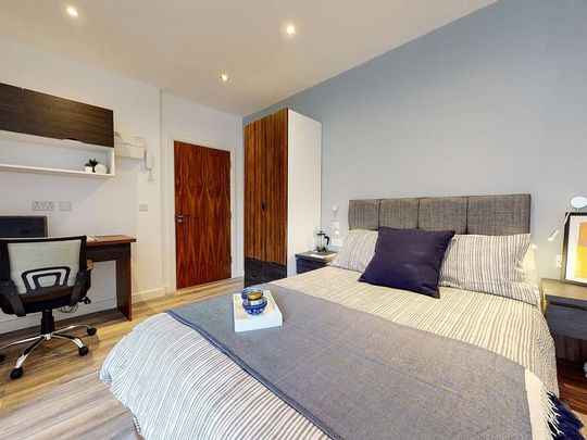 Studio to rent - Photo 1