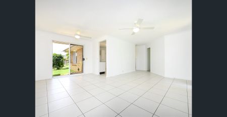 Light & Bright Renovated Low-set Home in a Convenient Wellington Point Location - Photo 2
