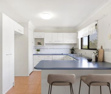 Peaceful & Private 3-Bed Home with Side Access & Serene Views - Photo 1