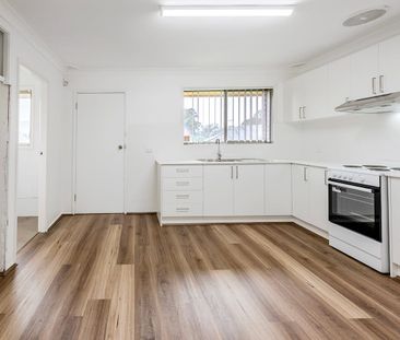 Renovated 3 Bedroom Home - Photo 2