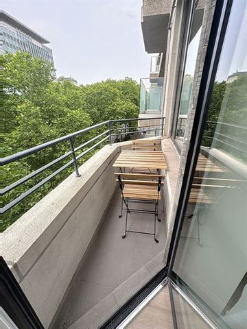 Jardin Botanique! Splendide Appartement meublé -1ère occupation- 1 chambre + une terrtasse - Photo 4