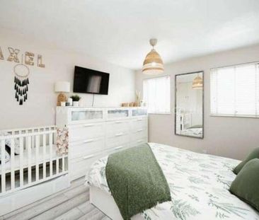 Water Lane, Purfleet On Thames, RM19 - Photo 6