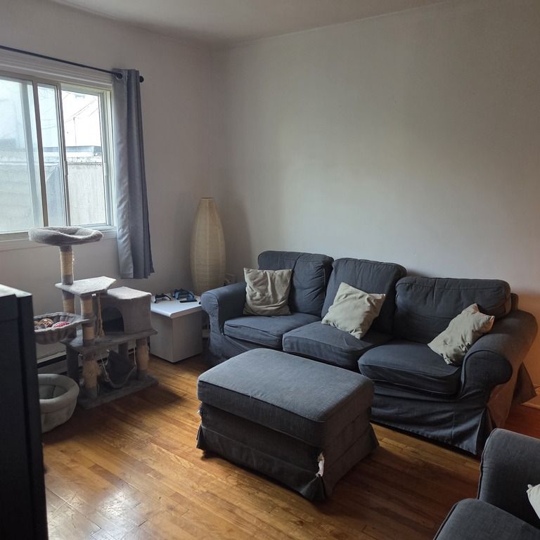 Beau Grand Logement - Photo 1