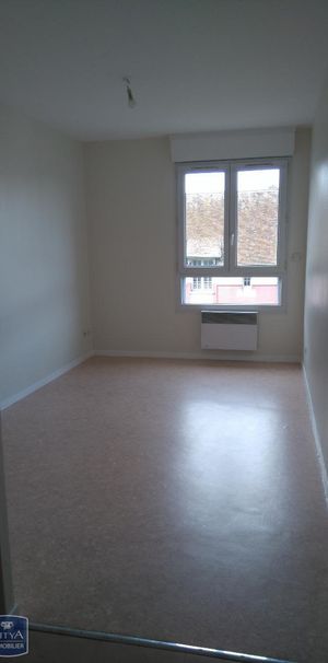 Location Appartement 1 pièce 19m² BEAUVAIS 60000 - Photo 1