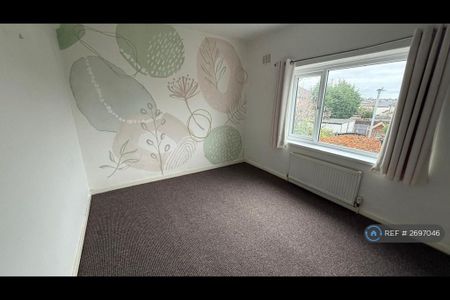 3 bedroom terraced house to rent - Photo 5