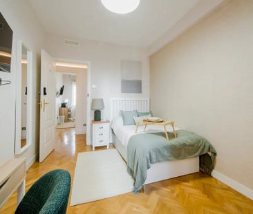 Paseo de la Castellana, Madrid, Community of Madrid 28046 - Photo 5