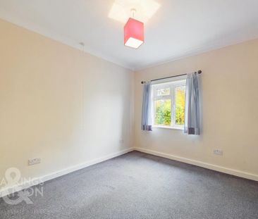 3 bedroom detached bungalow to rent - Photo 5