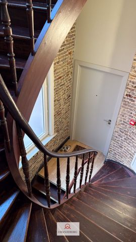 Prachtig appartement in statig gebouw aan de Kalandeberg hartje Gent-centrum - Photo 4