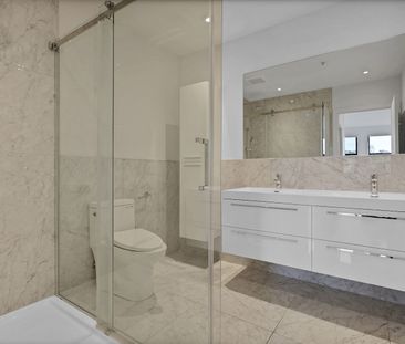 3844 Rue Saint-Jacques, Montréal, QC - Photo 3