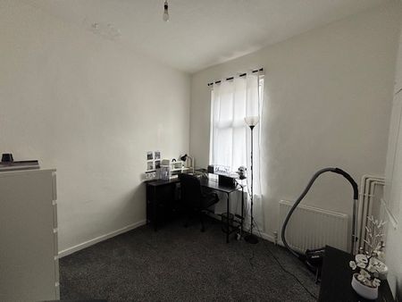 2 Bed Terraced House, Elwy St, L8 - Photo 3