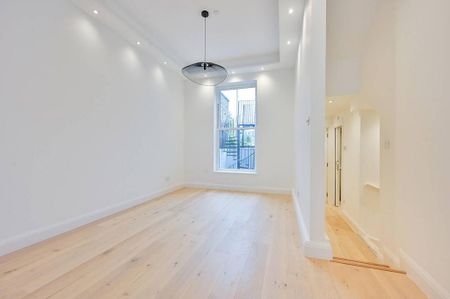 3 bedroom flat to rent - Photo 3