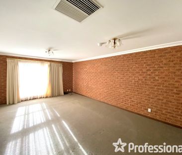 154 Gurwood Street, Wagga Wagga NSW 2650 - Photo 5