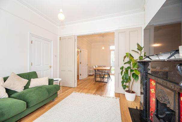 3 Bed Terraced House, Medusa Road, SE6 - Photo 1