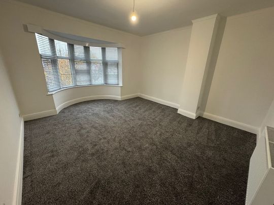 Eccles Old Road, Salford - Photo 1