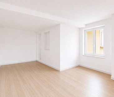 Einzigartige, frisch renovierte 4.5-Zimmer-Maisonettewohnung - Photo 2