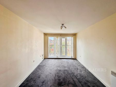 2 bedroom flat to rent - Photo 2