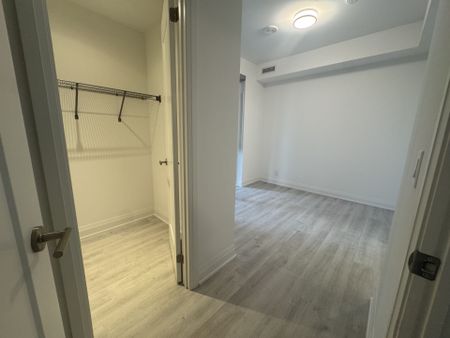 For Lease - 65 Broadway Avenue Unit# #911, Toronto, Ontario - Photo 2