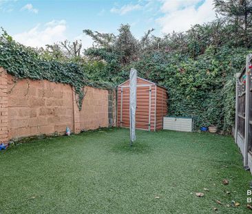 2 bedroom maisonette to rent - Photo 1