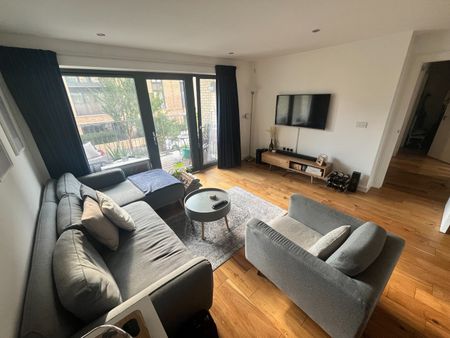 2 Bed Flat, Eythorne Road, SW9 - Photo 3