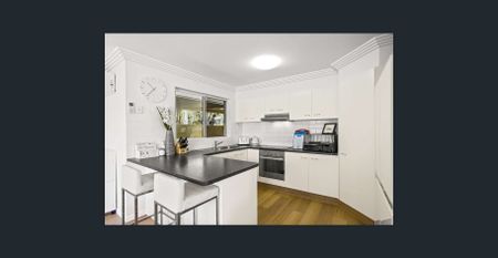 22 Matthew Close, Burleigh Heads - Photo 5