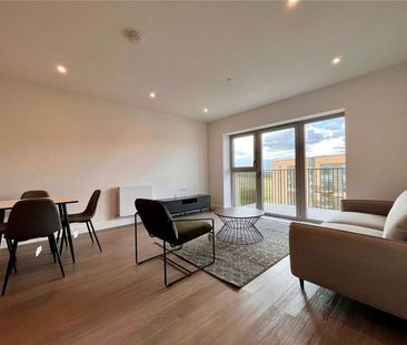 This beautifully furnished two-bedroom apartment to rent at Banksid... - Photo 2