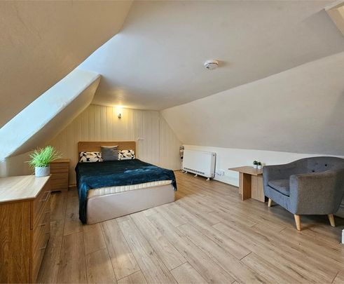 Flat 3, 37c High Street, Mildenhall, Bury St. Edmunds - Photo 1