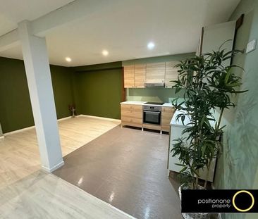 Prime Location GROUND FLOOR 2 Bedroom Unit - Photo 3