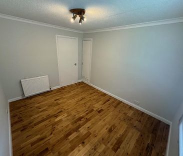 1 bedroom ground floor maisonette to rent - Photo 4