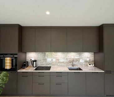 URGENCE – REPRISE DE BAIL : MAGNIFIQUE 3 PIÈCES ATTIQUE À VESSY (GE... - Foto 4