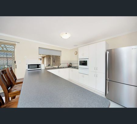 42 Gleeson Grove, Evanston Park, SA 5116 - Photo 2