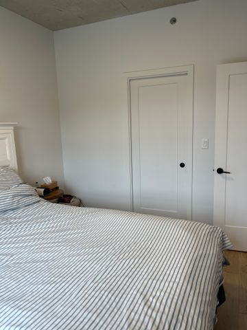 Grand 3 1/2 Mont St-Hilaire 884pi2 - Photo 2